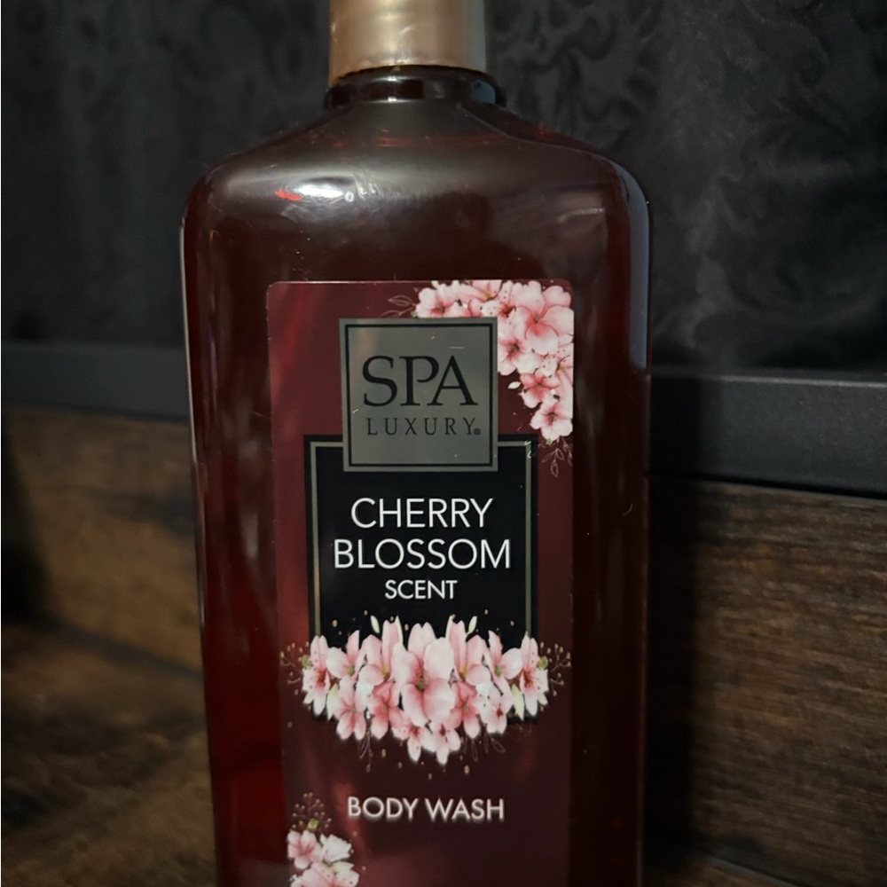 Cherry Blossom Body Wash - Red